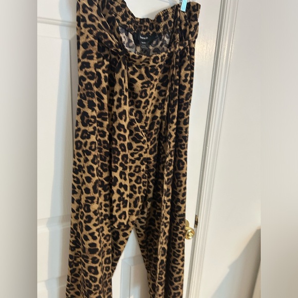 Torrid Leopard Crepe Self Tie Wide Leg Pant Stretchy Size 3 - Picture 7 of 10
